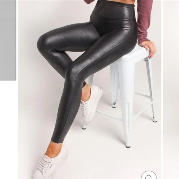 Spanx Faux Leather Black Legging Small Contoured Power Waistband Shapes Lifts - Picture 1 of 9